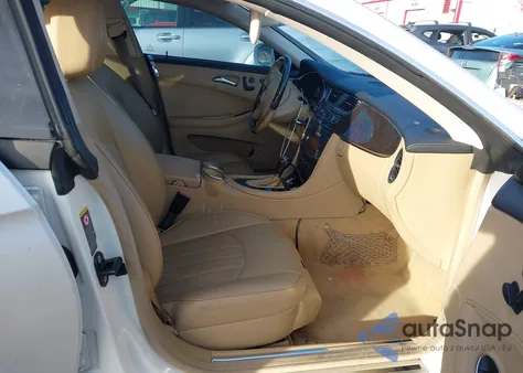 2009 Mercedes-Benz Cls 550 из США, поврежденный, VIN WDDDJ72X29A140758